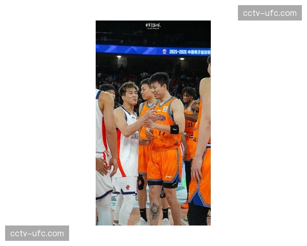 【2026年4月CBA联赛·赛中·战报弗格末节遭驱逐，张镇麟37分难救主，辽宁主场再负广东陷入绝境
